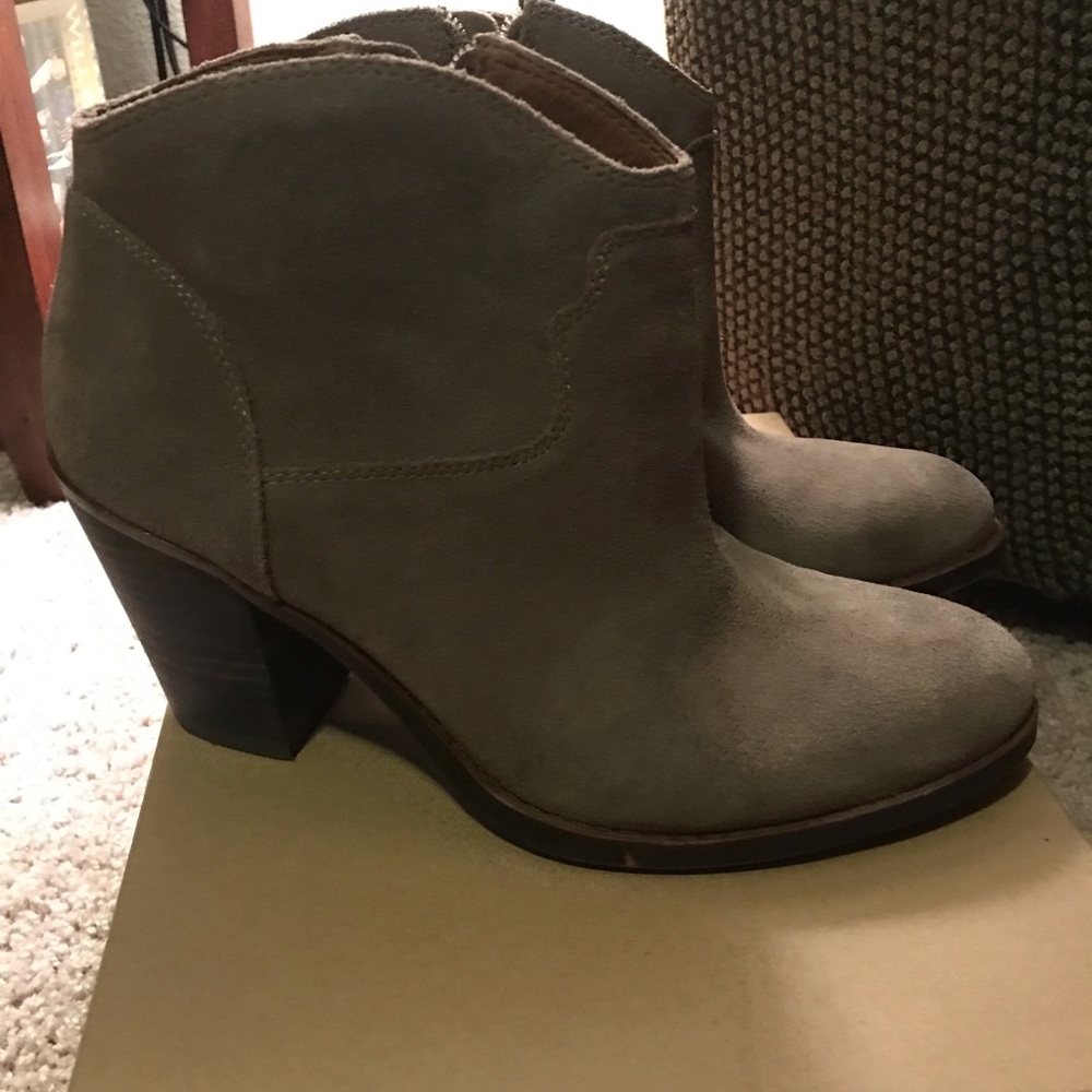 Jessica Simpson Booties